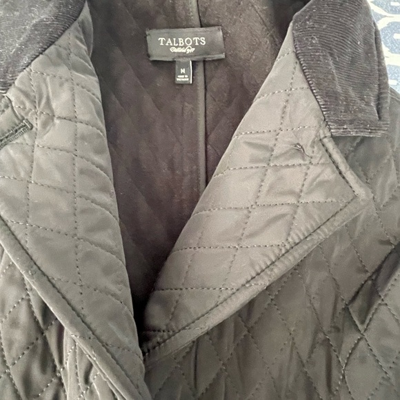 Sleeveless blazer/vest w corduroy collar; striking buttons/pockets detail - Picture 2 of 6